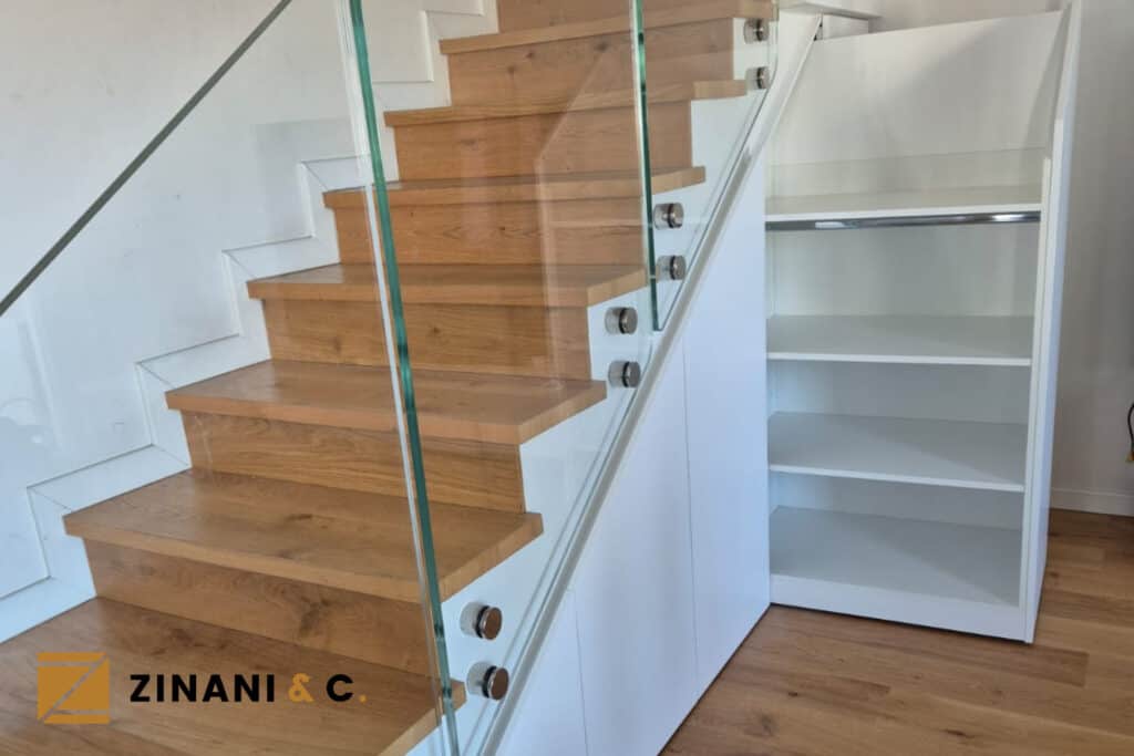 scala in legno su misura